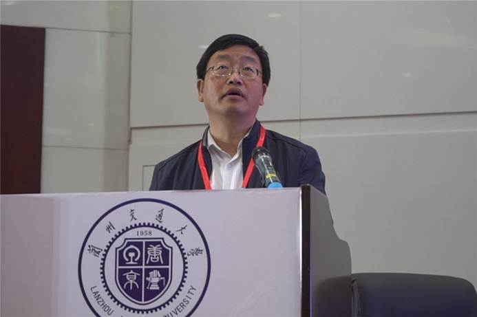http://www.lzjtu.edu.cn/__local/F/B0/F8/73A671378DED05744BC494F351B_2DB7CDFD_A5E2.png