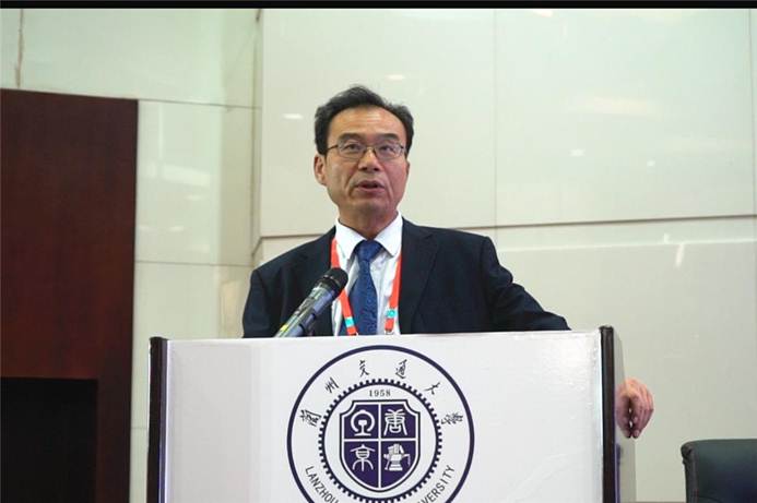 http://www.lzjtu.edu.cn/__local/7/A3/B8/2107A778A06D1D053AF1849E1B1_95F004A1_CF41.png